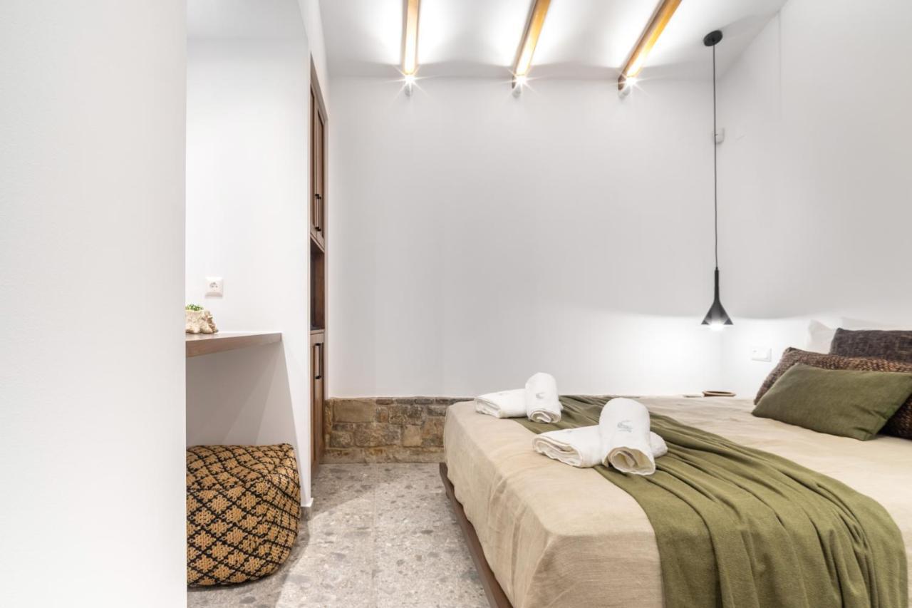 Wave, An Idyllic Seafront Suite By Nirousuites Kokkini Hani Zewnętrze zdjęcie